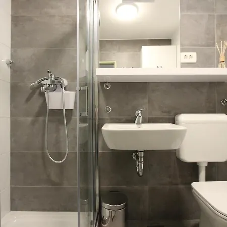 Center4br Apartment*** * リュブリャナ